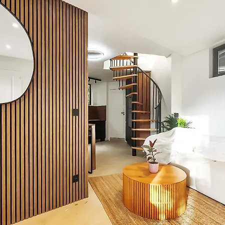 Versailles 2 Villa *